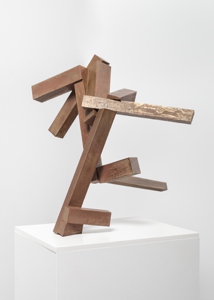 Joel Shapiro Sculpture18